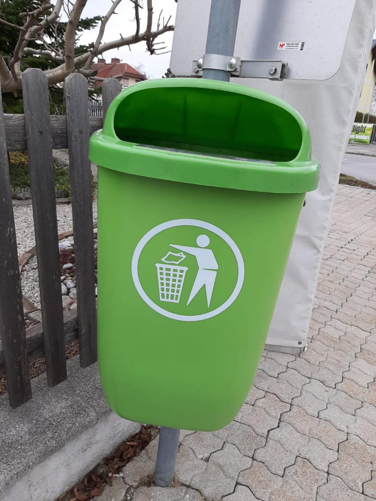 disposal in DRECKSPOTZ | GLOBAL 2000 App spotted by Dreckspitz on 28.12.2020