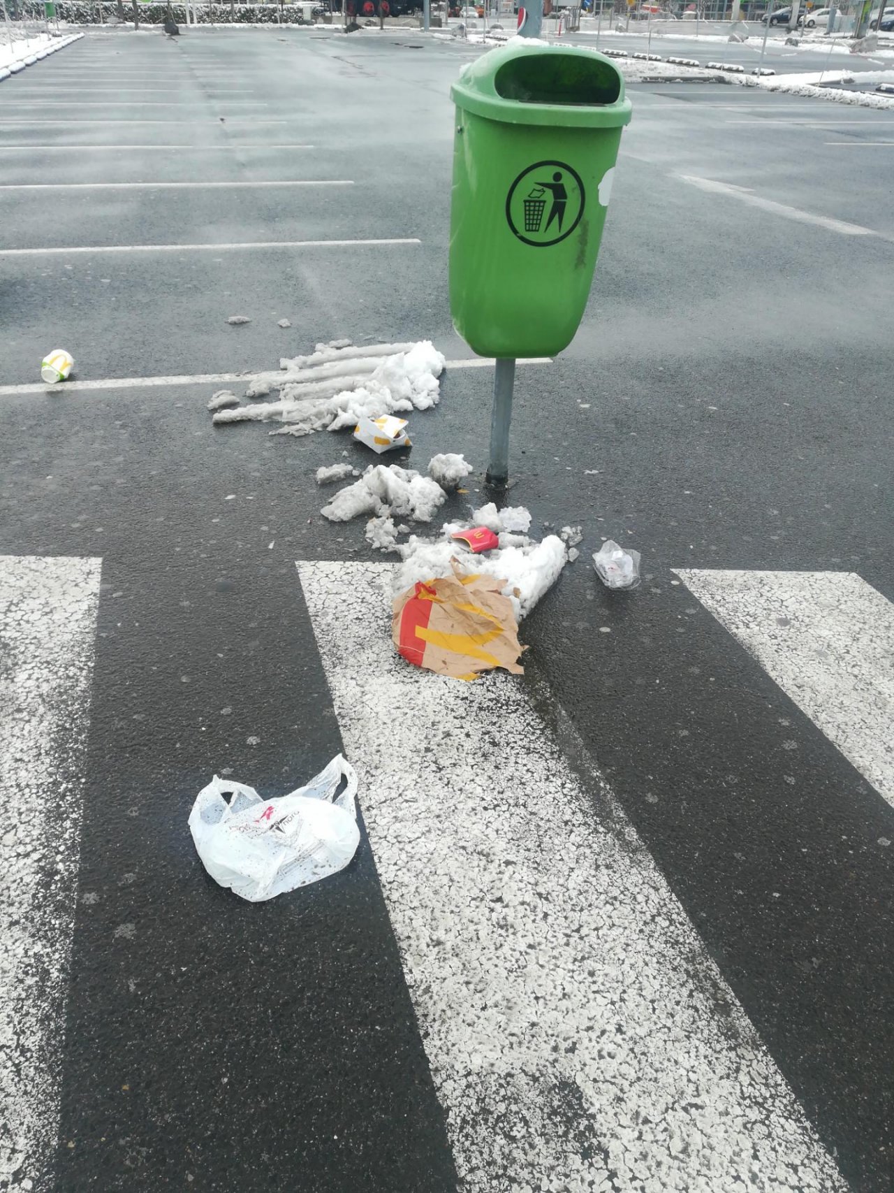 litter in DRECKSPOTZ | GLOBAL 2000 App spotted by Aramis2008 on 31.01.2021