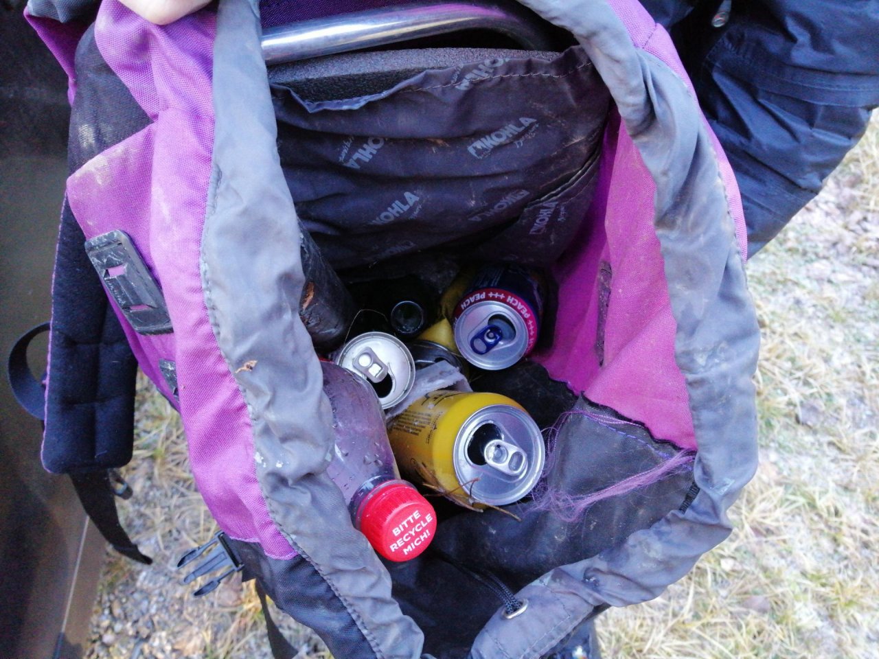 litter in DRECKSPOTZ | GLOBAL 2000 App spotted by Sabine Nagl on 29.12.2020