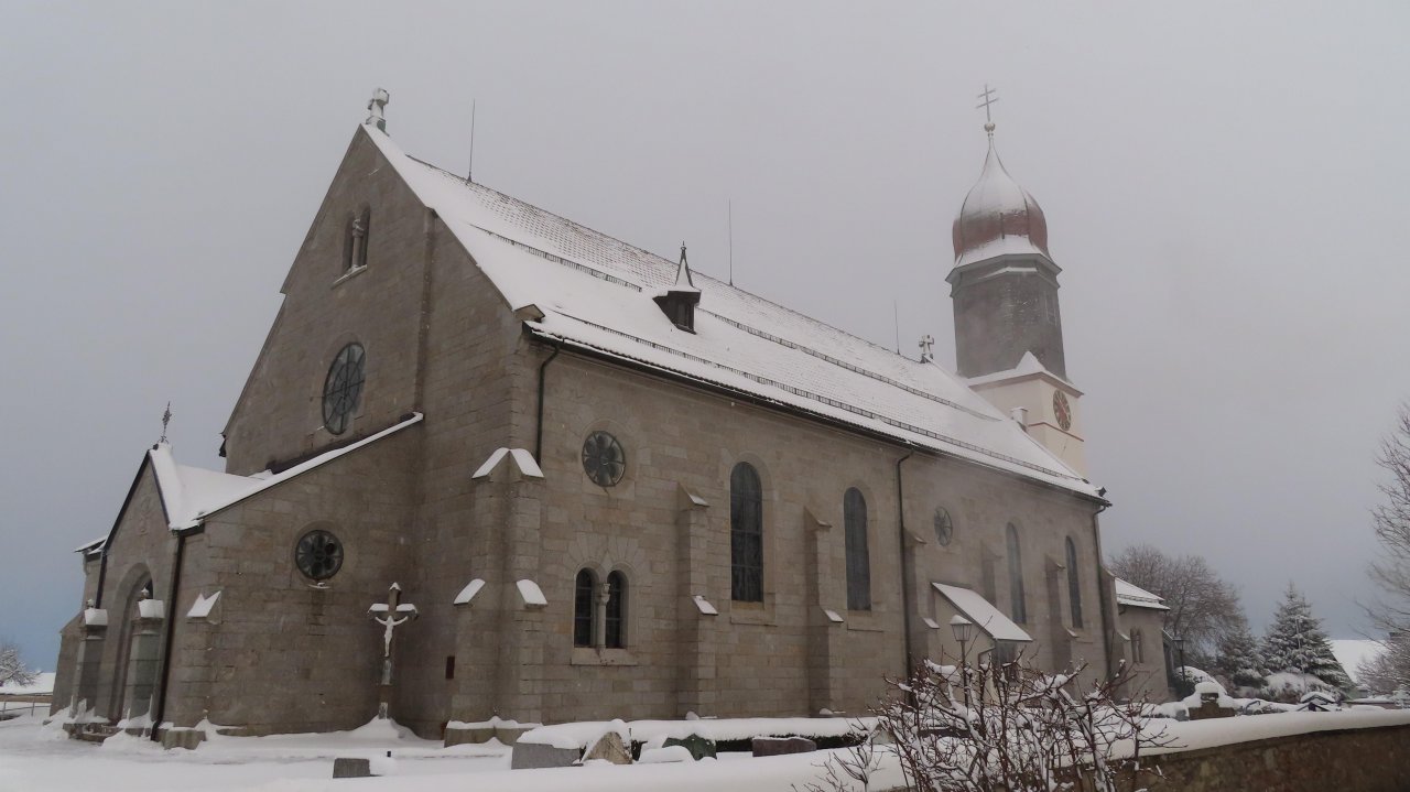 Kirche in Landauf, LandApp BW App spotted by Elfriede Birkenmayer on 31.12.2020